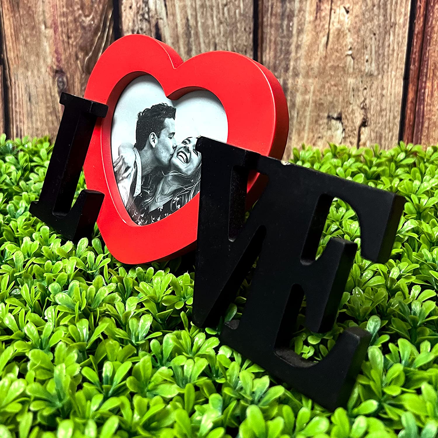 Valentine’s Day love hanging wall picture frame