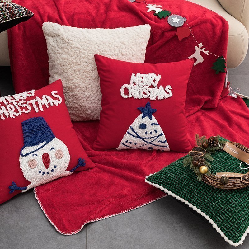 New design Christmas embroidery pillow