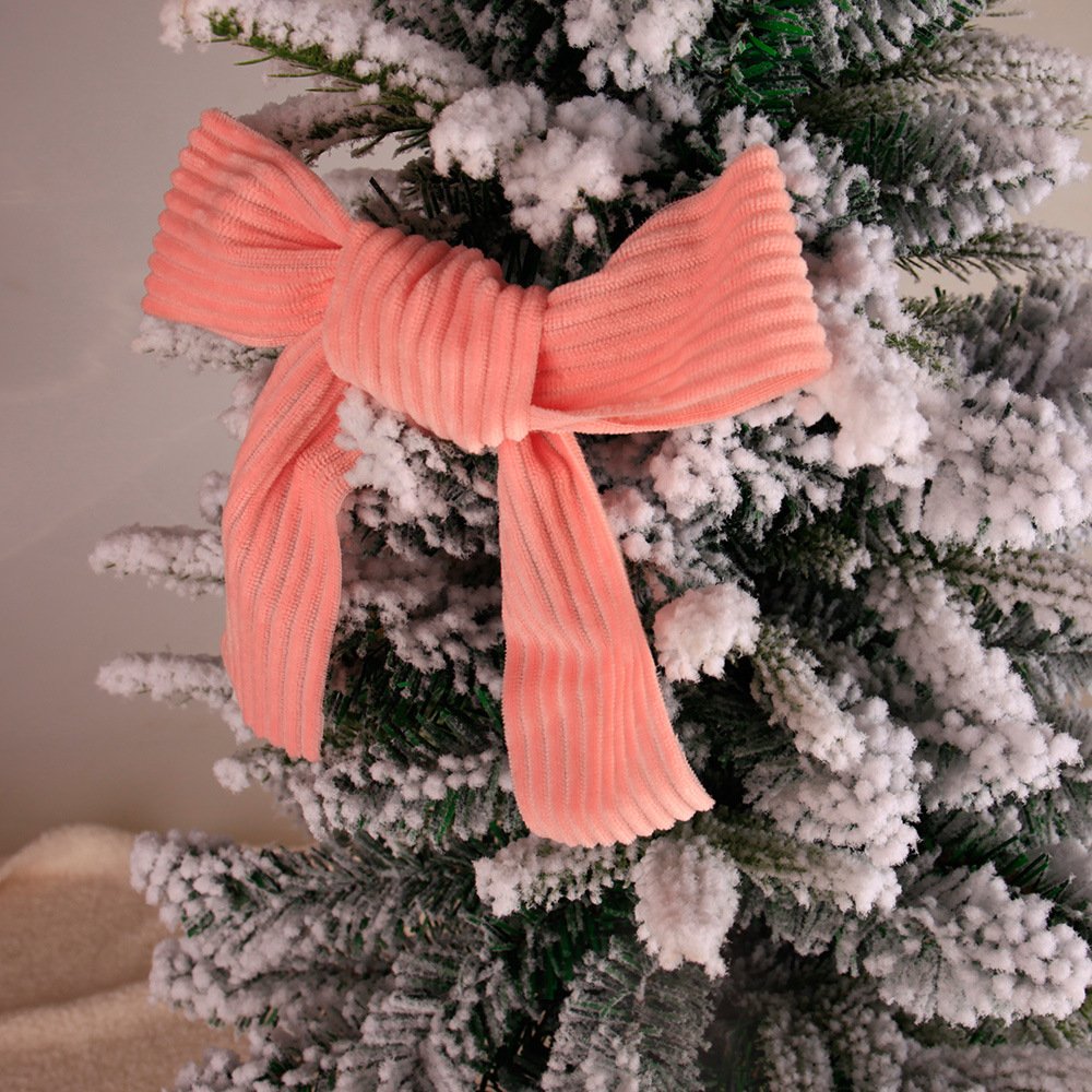 Wholesale New Arrival Flocking Xmas Tree with Snowflake - Image 3