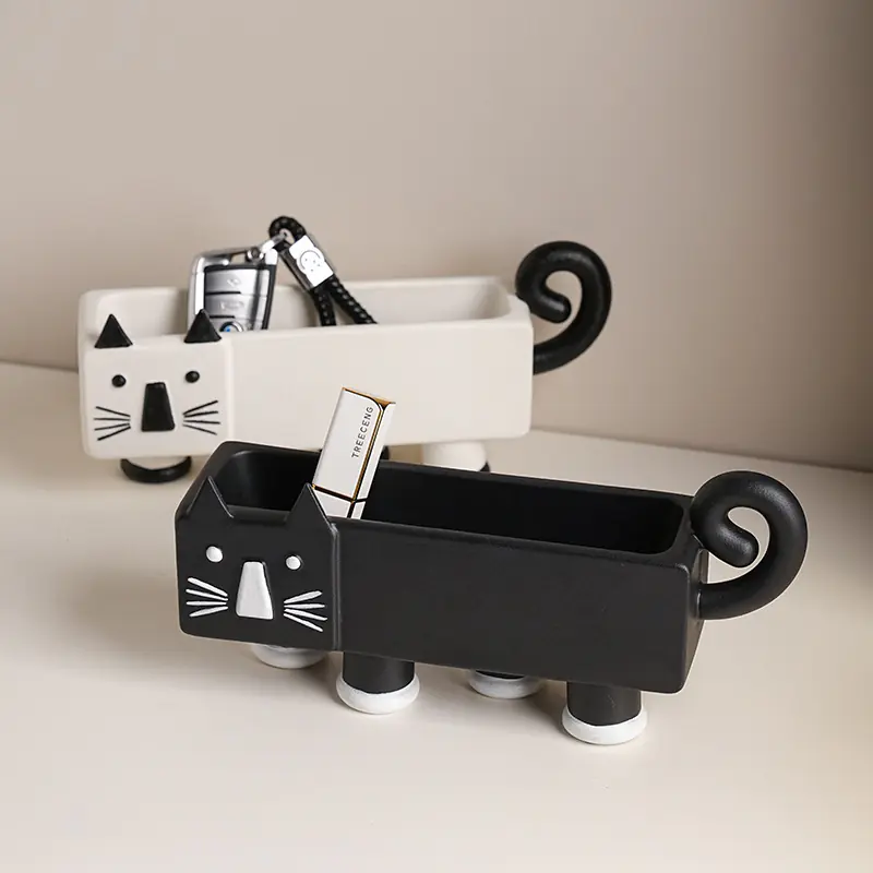 Wholesale Ceramic Cat Shaped Small Desk Organizer
